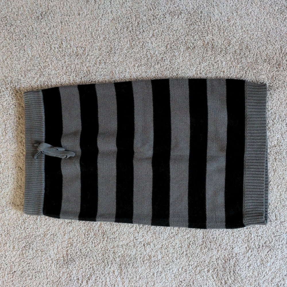 Joe fresh knit skirt.